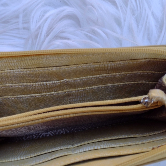 Wallet - Picture 4 of 8